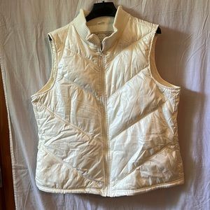 NWOT Old Navy Puffer Vest